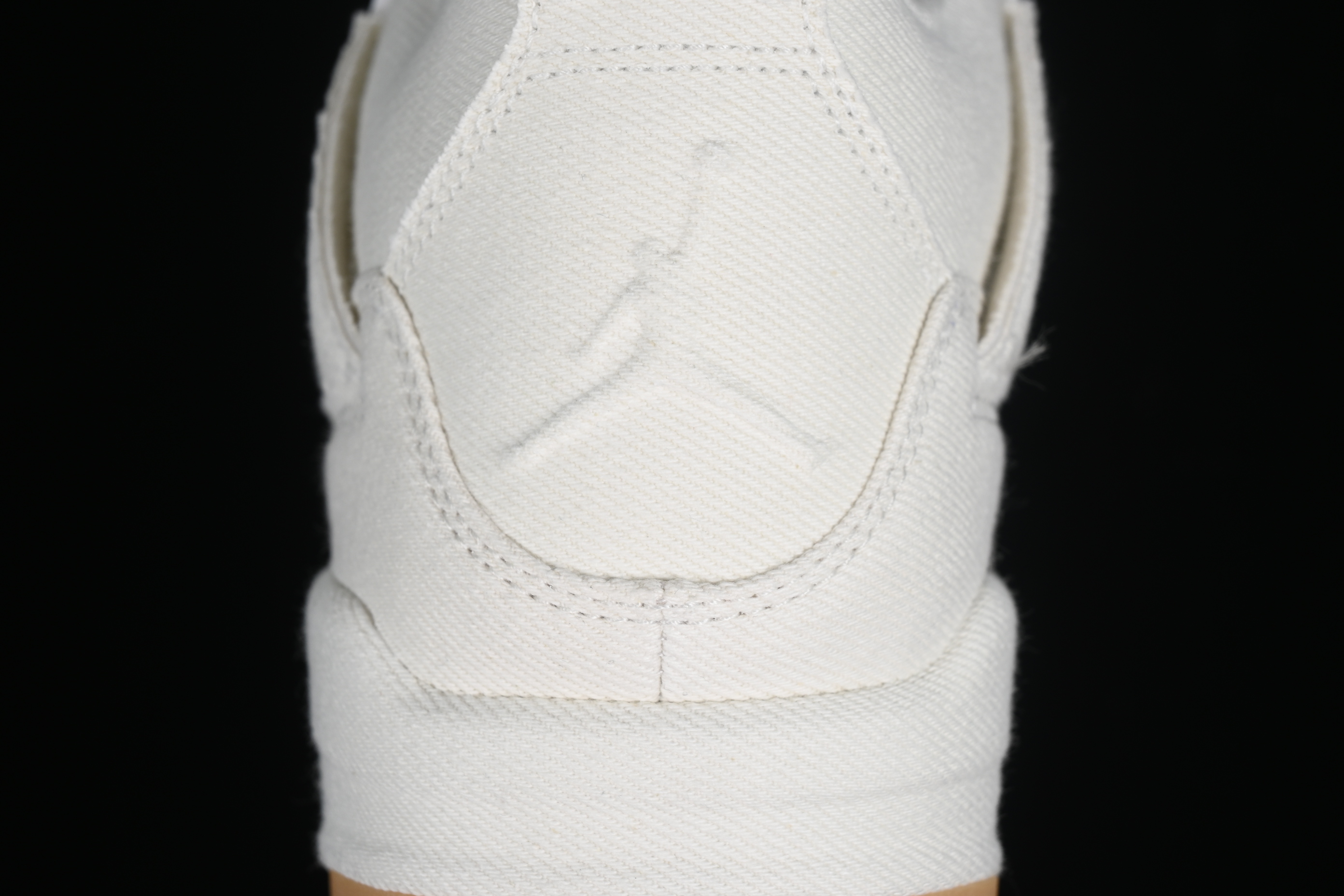 Levi's x Nike Air Jordan 4 Denim Basketball Shoes - AO2571-100