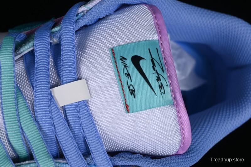 Nike Futura x Dunk Low Pro SB Casual Skate Shoes with Tie-Dye Pattern - HF6061-400