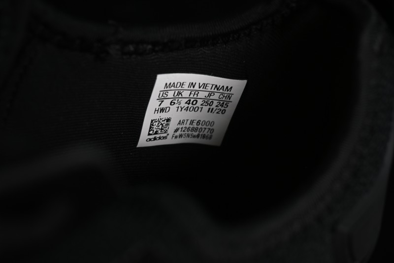 Adidas NMD R1 Boost IE6000 Casual Running Shoes