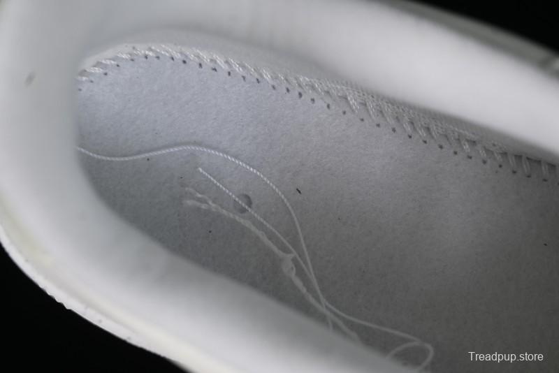 Nike Air Force 1 '07 Low Casual Sneakers with Full-Length Air Cushion - FN8540-100