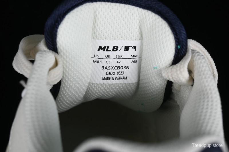 MLB Chunky Liner Basic New York Yankees Thick Sole Casual Sneakers with 6cm Height Increase - 3ASXCBO3N07NYD