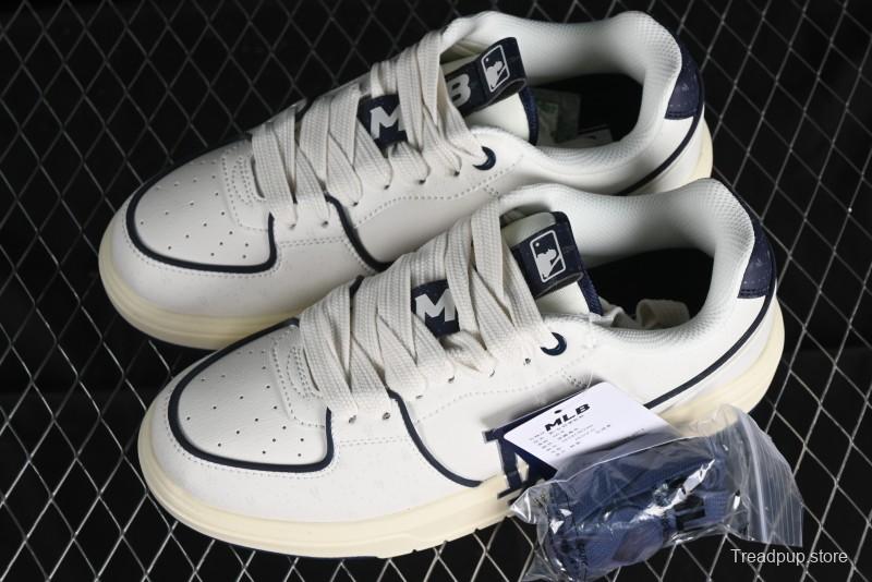 MLB Chunky Liner Basic New York Yankees Thick Sole Casual Sneakers with 6cm Height Increase - 3ASXCBO3N07NYD