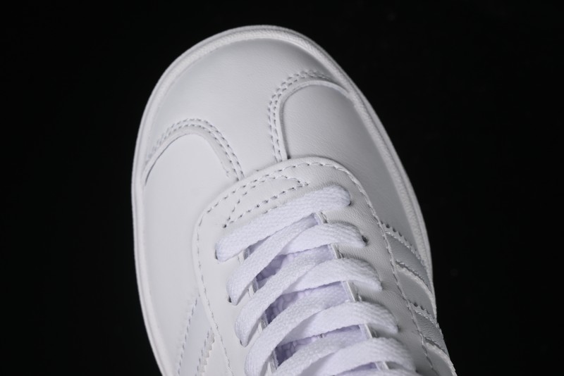 Adidas Originals Gazelle Bold IE5130 Low-Top Sneakers with Thick Sole for Casual Wear, Slip-Resistant and Durable - IE5130