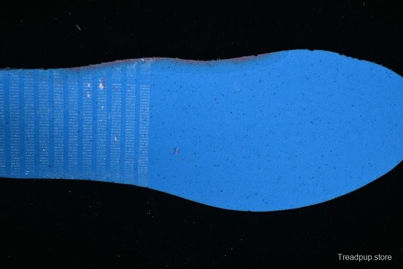 Nike P-6000 Prm Retro Casual Sneakers with Lightweight Design - HJ7246-100