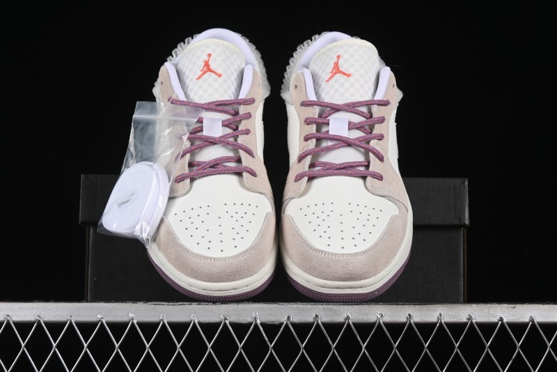 Nike Air Jordan 1 Low Retro Casual Sneakers with Smooth Leather and Suede - FQ8094-100