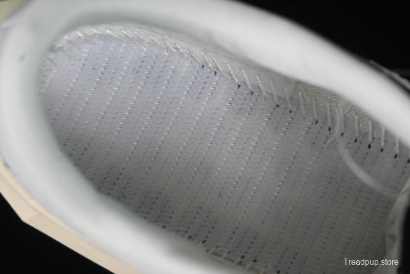 New Balance FuelCell SC Elite v4 Low-Top Running Shoes with Breathable Knit Upper and FuelCell Technology - MRCELLA4