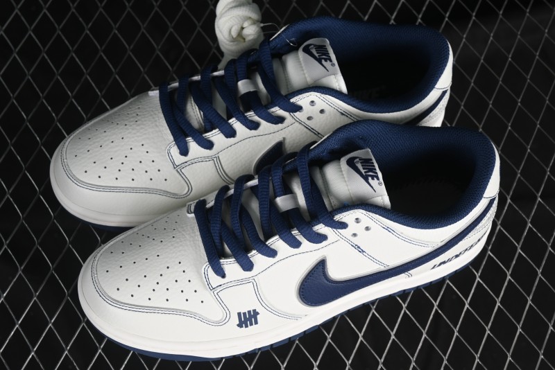 Nike SB Dunk Low x Undefeated Collaboration Low-Top Casual Skate Shoes - UN1697-611