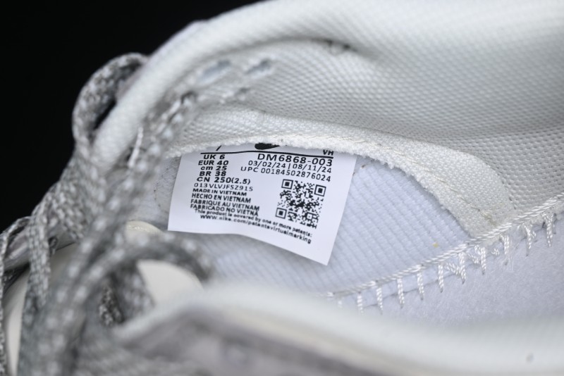 Nike SB Dunk Low Stussy Collaboration - Patchwork Black White Swoosh Anniversary Custom Low-Top Skate Shoes - DM6868-003
