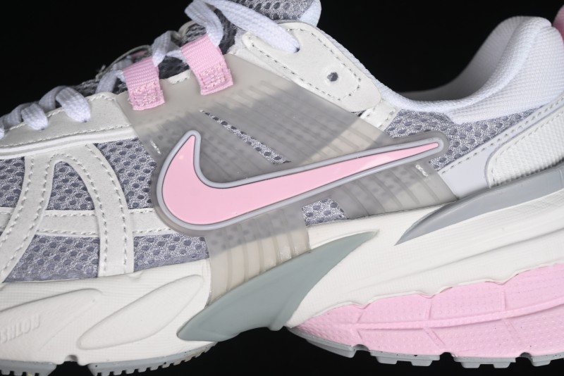 Nike V2K Runtekk 3XL Retro Low-Top Running Shoes with Shock Absorption and Anti-Slip Design - HQ4046-001
