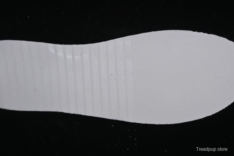 Nike Reigning Champ SB Dunk Low Casual Skate Shoes with 3M Reflective Details - RC3085-892