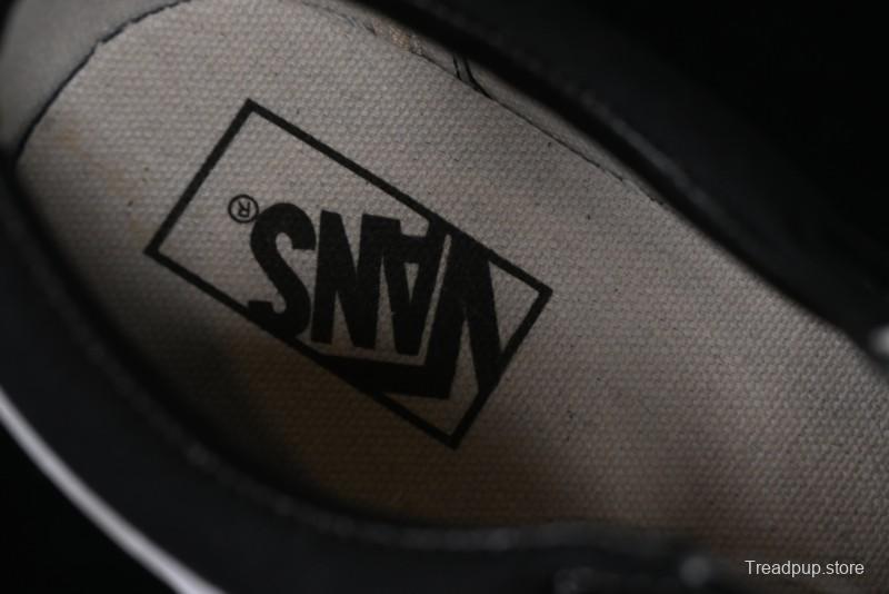 Vans Premium Old Skool Classic Black & White Low-Top Skate Shoes - VN000ZD4Y28