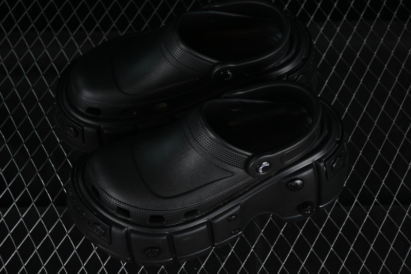 Balenciaga Hardcrocs Slide EVA Round-Toe Ultra Thick Sole Clog Sandals - W1S8N1010
