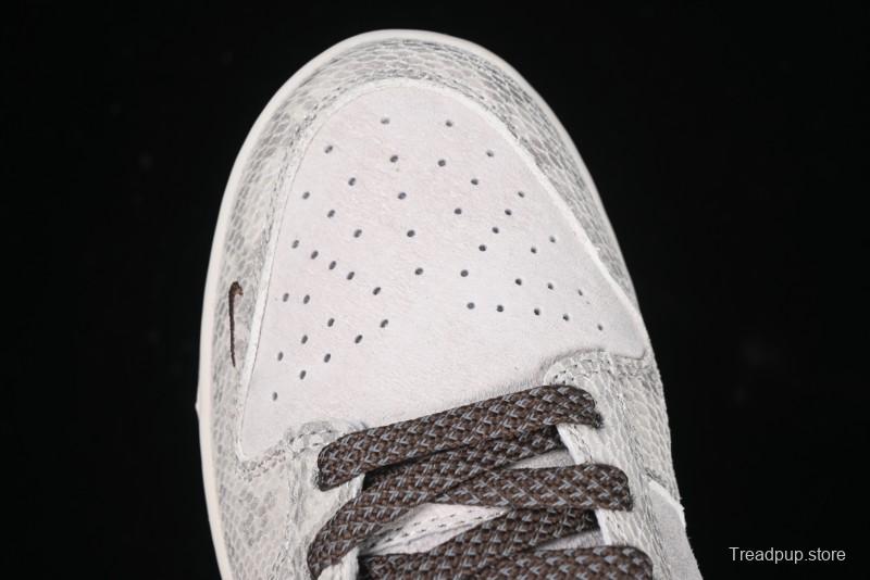 Nike SB Dunk Low Supreme Year of the Snake Limited Edition Grey Python Print Anniversary Custom Low-Top Casual Sneakers - XS1086-018