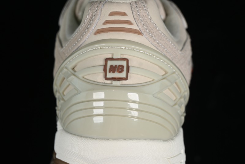 New Balance 1906 Series Retro Dad Style Casual Running Shoes - M1906RFT