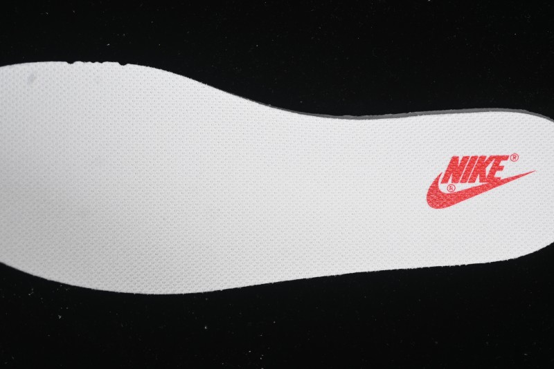 Nike SB Dunk Low Comme des Garcons Play Heart White Anniversary Custom Low-Top Casual Skate Shoes - DJ2024-052