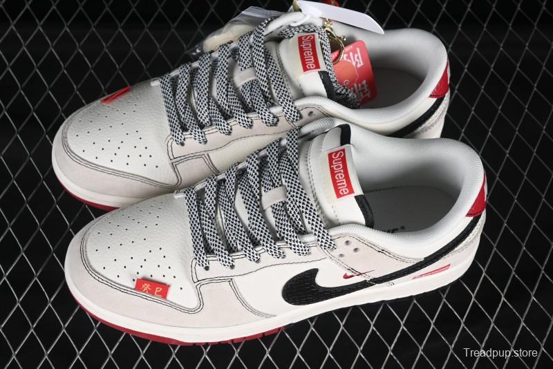 Nike SB Dunk Low Supreme Collaboration Year of the Snake Limited Edition Dual-Tone Snake Pattern Black Swoosh Anniversary High-End Custom Low-Top Casual Skate Shoes - HH7518-030