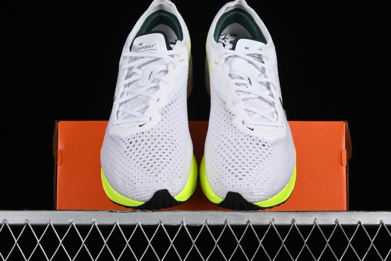 Nike ZoomX Vaporfly NEXT% 3 Marathon Series Foam Ultra-Lightweight Cushioned Running Shoes - FZ4017-100
