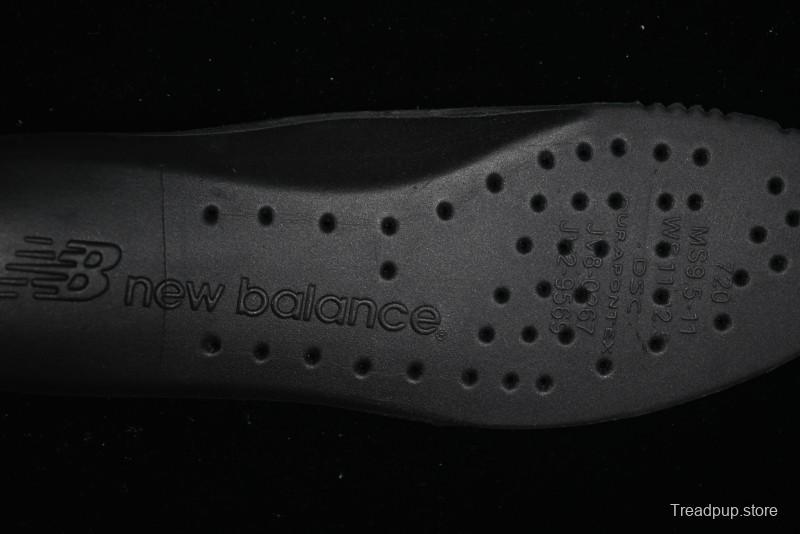 New Balance 2010 Series Retro Casual Running Shoes with Soft Suede and Nylon Mesh - M2010RN