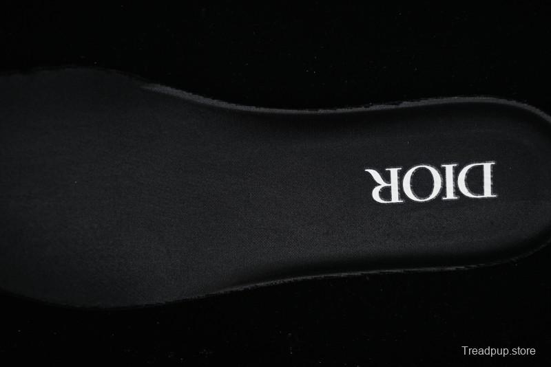 Dior B30 Sneakers with Reflective CD30 Logo and Lightweight Rubber Sole - CD30