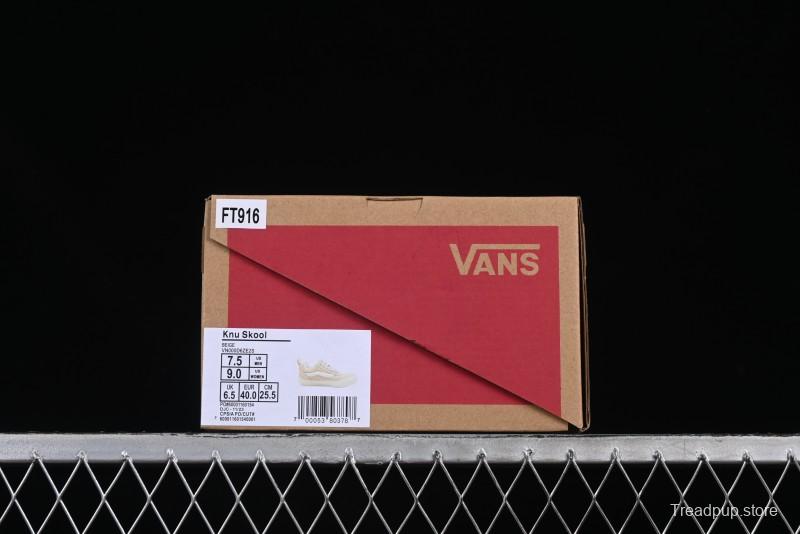 Vans Knu Skool Low-Top Retro Chunky Sneakers - VN000D6ZE2S