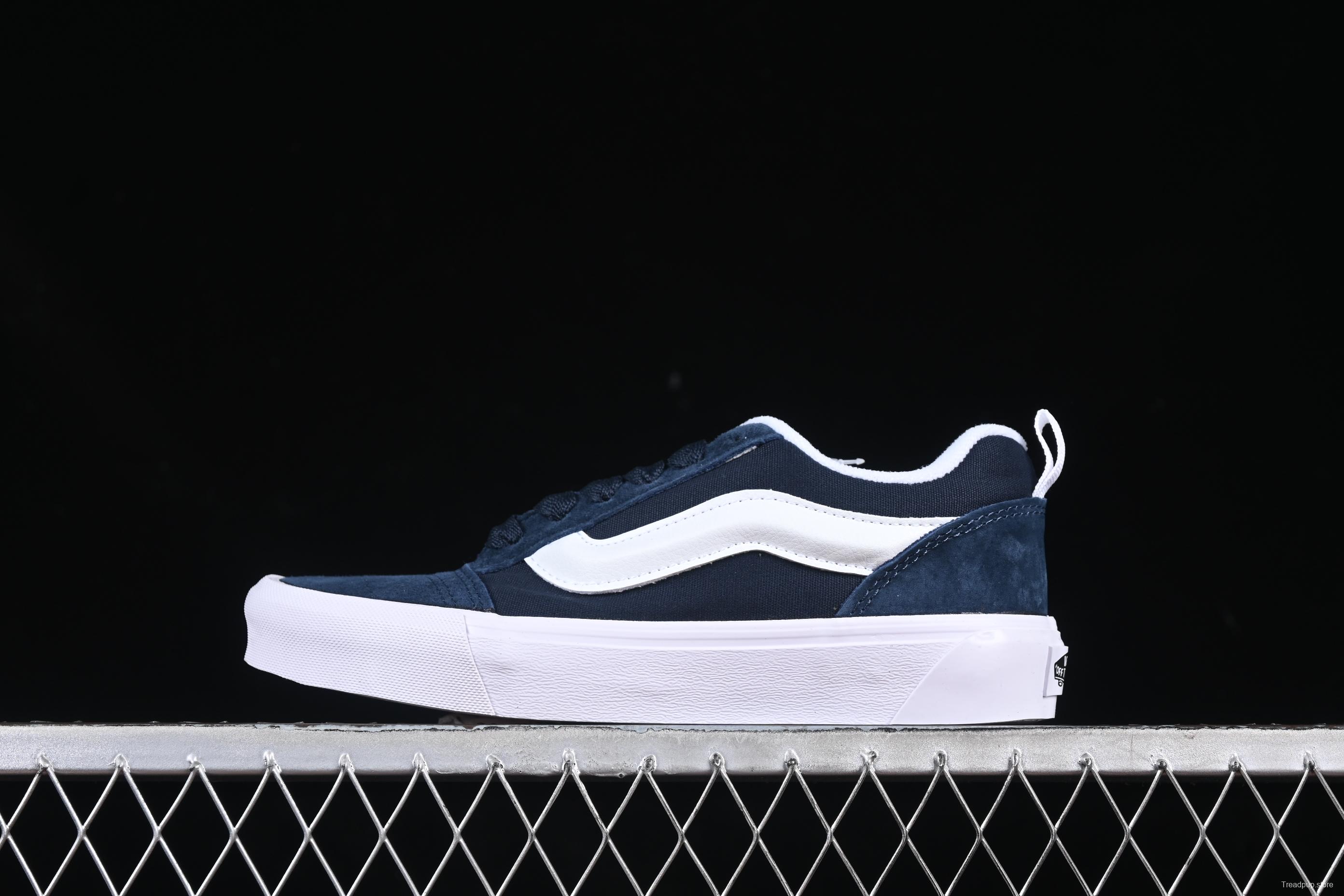 Vans Knu Skool Low-Top Retro Chunky Sneakers - VN000D6CJBL