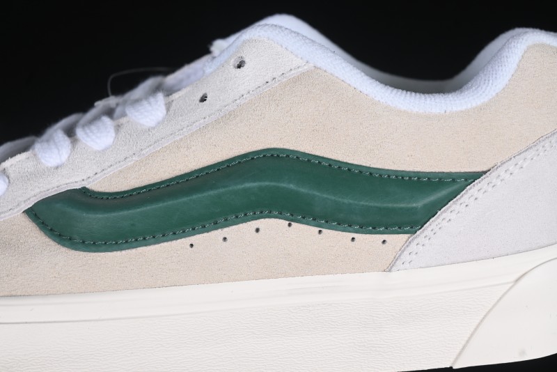 Vans Knu Skool Low-Top Retro Chunky Sneakers - VN009QCBDS