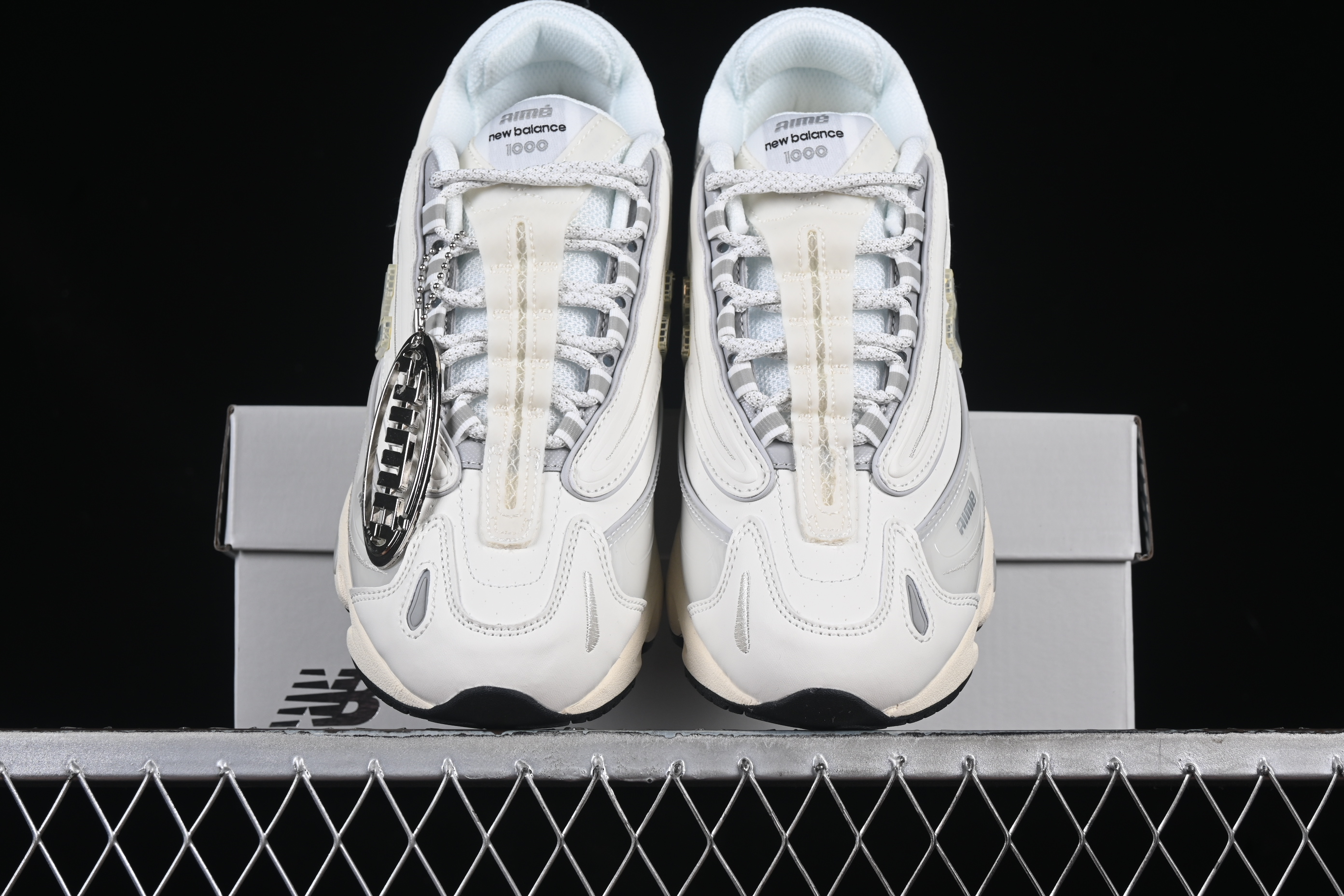 New Balance 1000 Series Retro Dad Style Low-Top Casual Running Shoes - M1000AC1