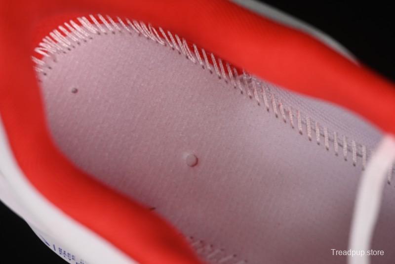 Nike Zoom Fly 6 Lightweight Responsive Running Shoes with Carbon Fiber Plate - HQ3498-100