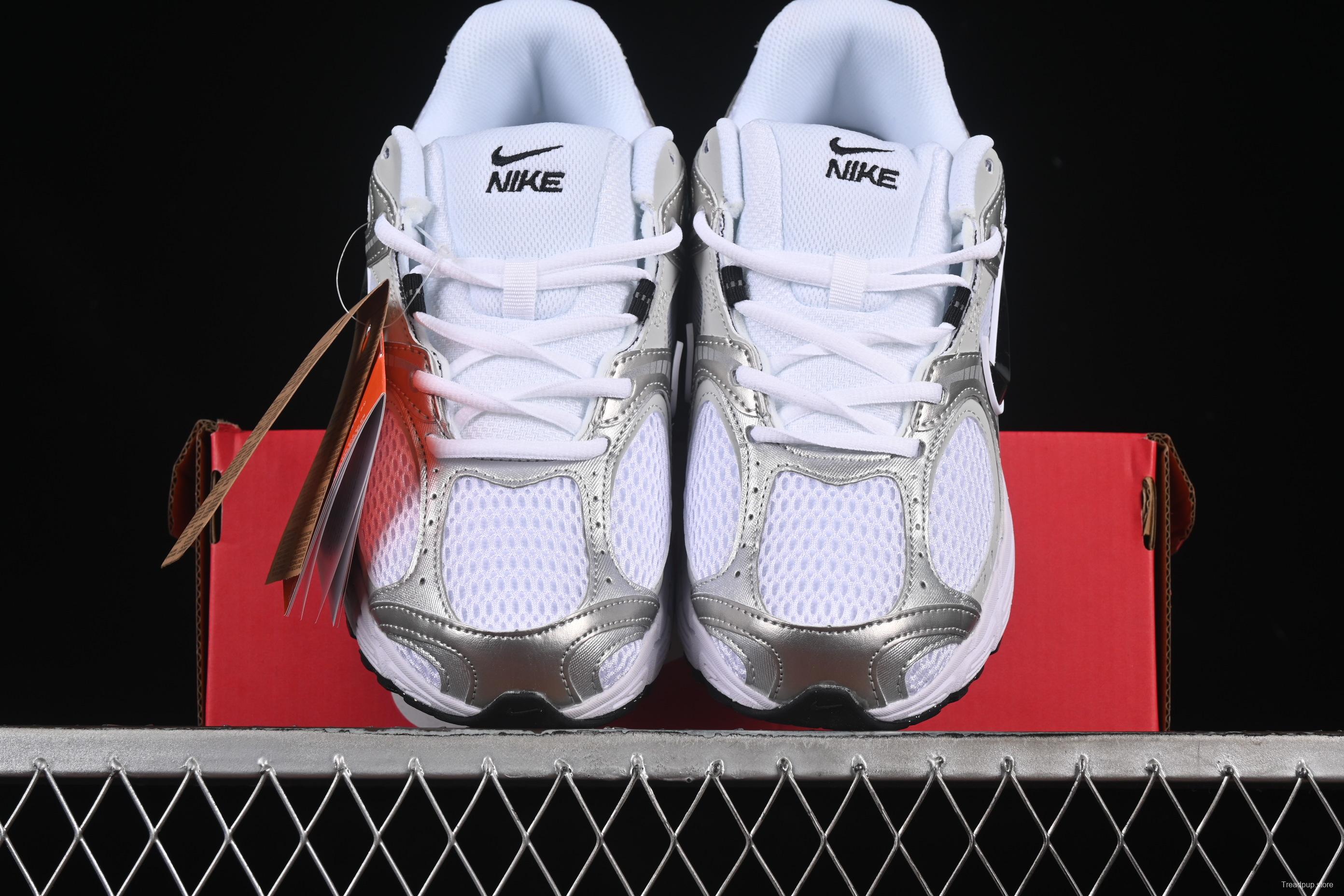 Nike V5 RNR Millennium Classic Retro Running Shoes with Foam Midsole - HQ7901-107