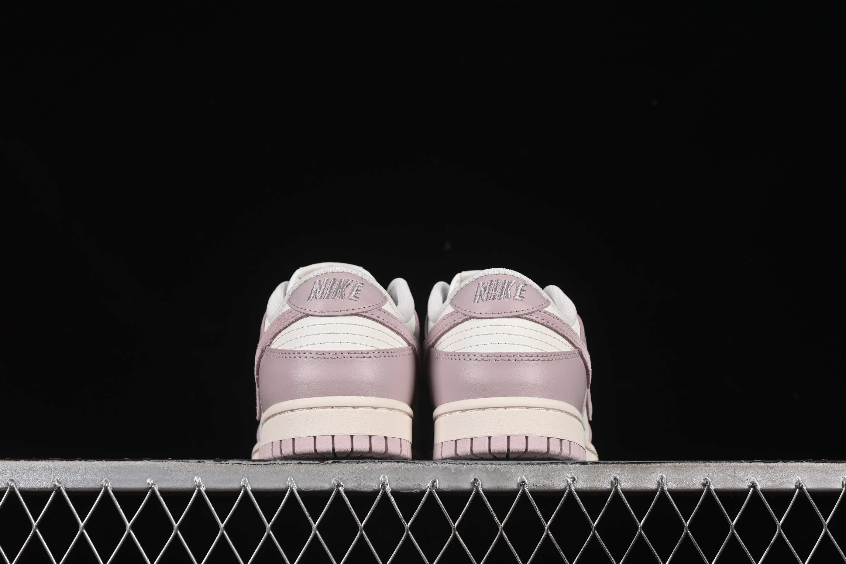 Nike SB Dunk Low White Light Purple Low-Top Casual Skate Shoes - FB9109-122