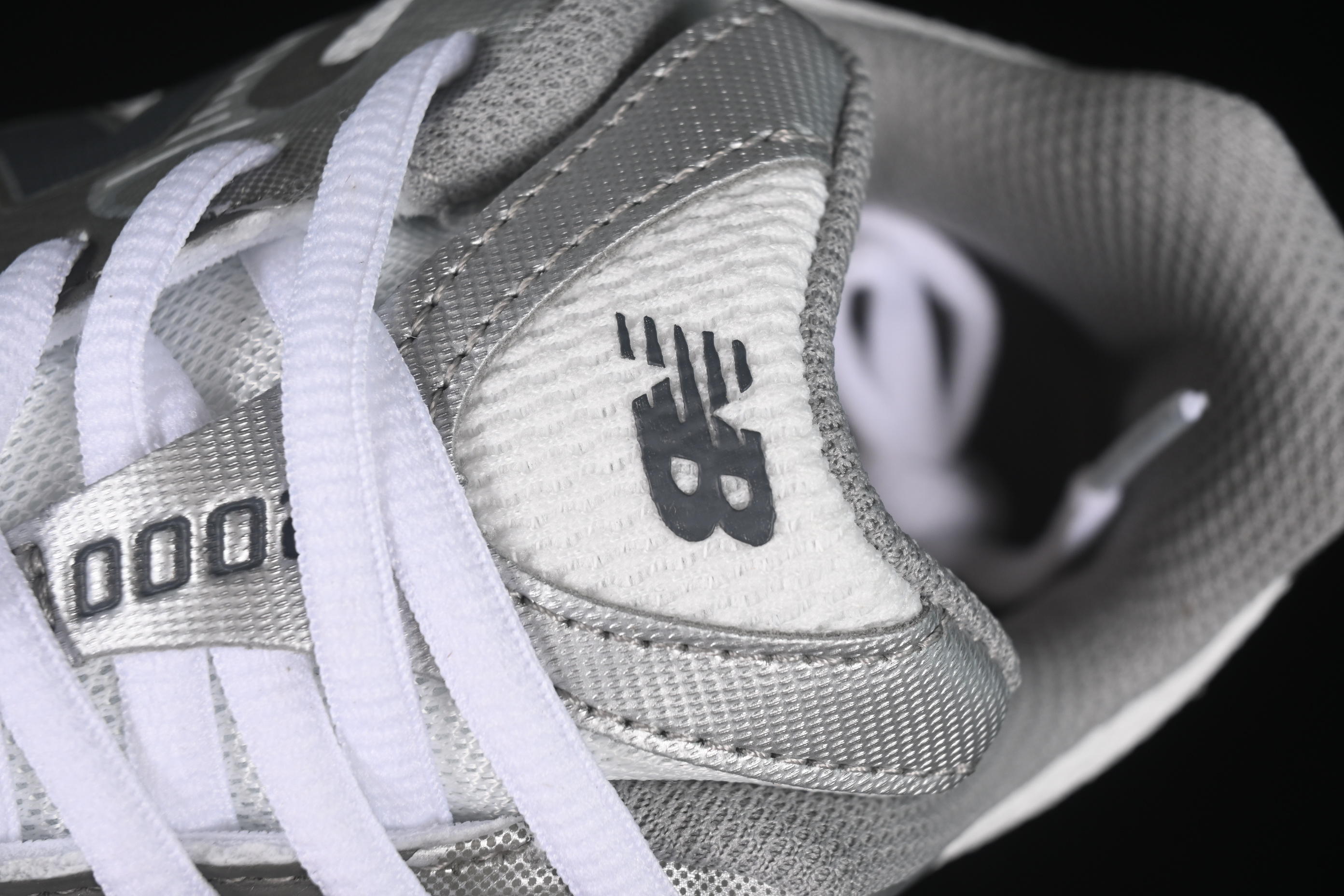 New Balance 2000 Series Retro Dad Style Casual Running Shoes - U2000HXD