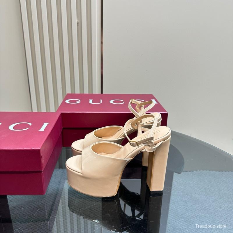 2025 Women Gucci Beige Patent Leather Platform Sandals MJ00340
