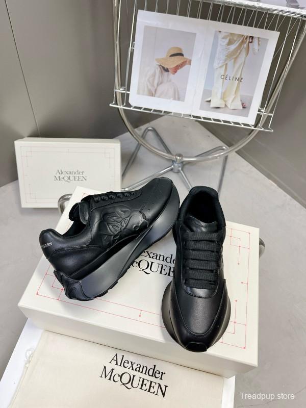 2024 Unisex Alexander McQueen Black Leather Sneaker Seal Logo MJ00370