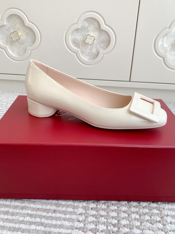 2025 Women Roger Vivier White Patent Leather Pumps Square Buckle