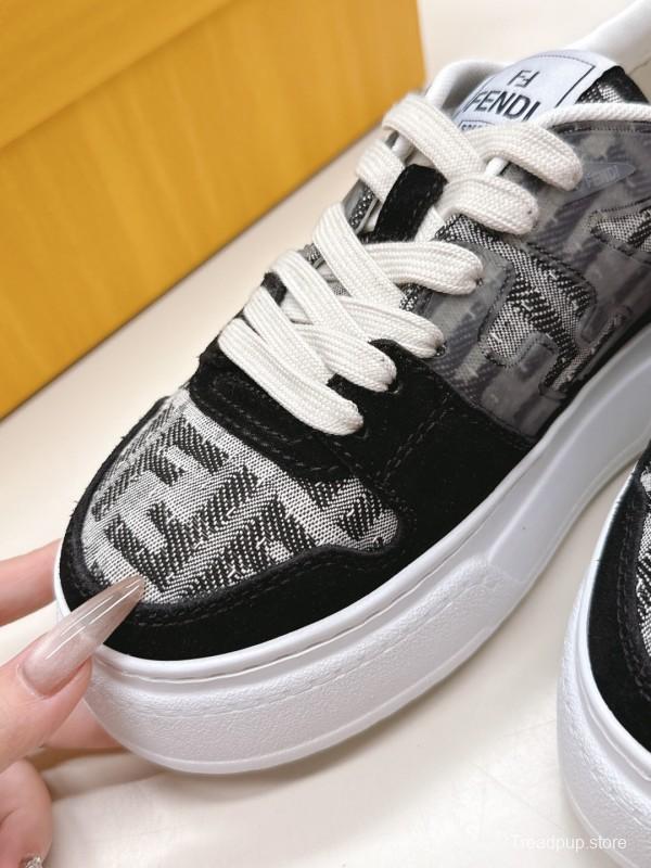 2025 Women Fendi Black Grey Leather Suede Sneakers LY00340