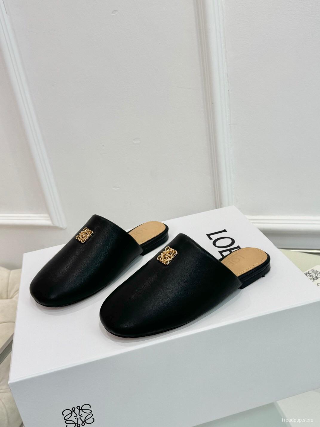 2025 Women Loewe Black Leather Slippers LY00270