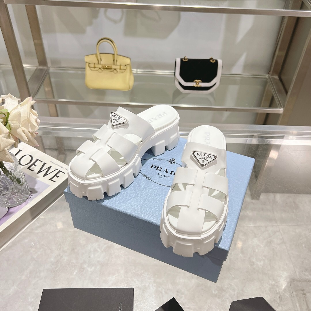 2025 Women Prada White Leather Slippers LY00250