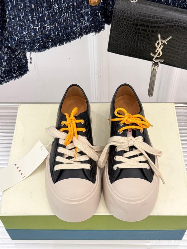 2025 Women Marni Black Leather Platform Sneakers With Contrast Laces LY00360(F)