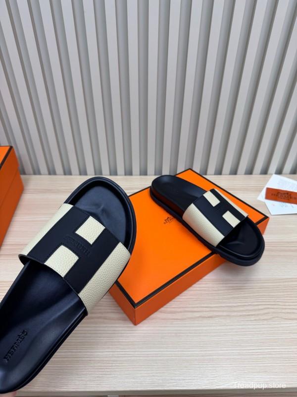 2025 Slippers Hermès Black Beige Leather Slides