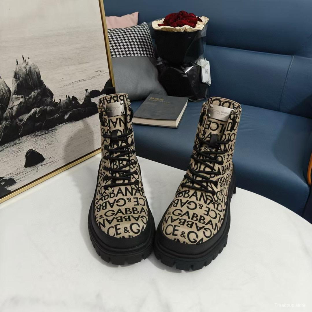 2024 Unisex Dolce & Gabbana Beige Black Leather Platform Boots MJ00360