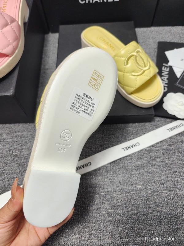 2025 Women Chanel Yellow Leather Slippers LY00250