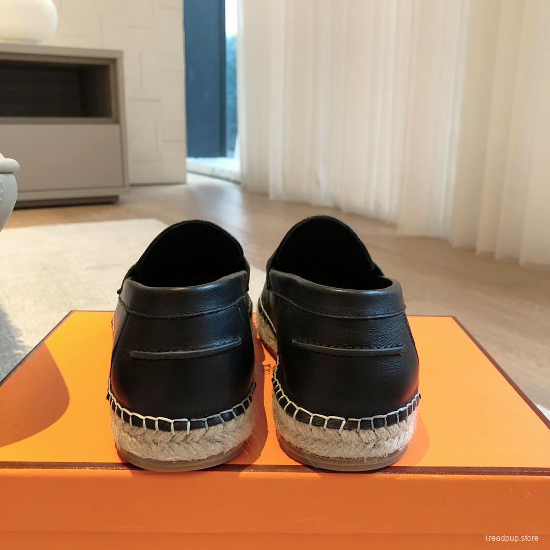 2025 Unisex Hermès Black Calfskin Leather Loafers AS00380