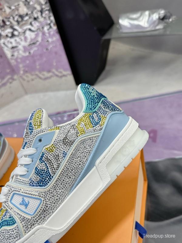 2025 Unisex Louis Vuitton Blue Yellow White Leather Denim Plimsolls Handcrafted Rhinestone AS00400