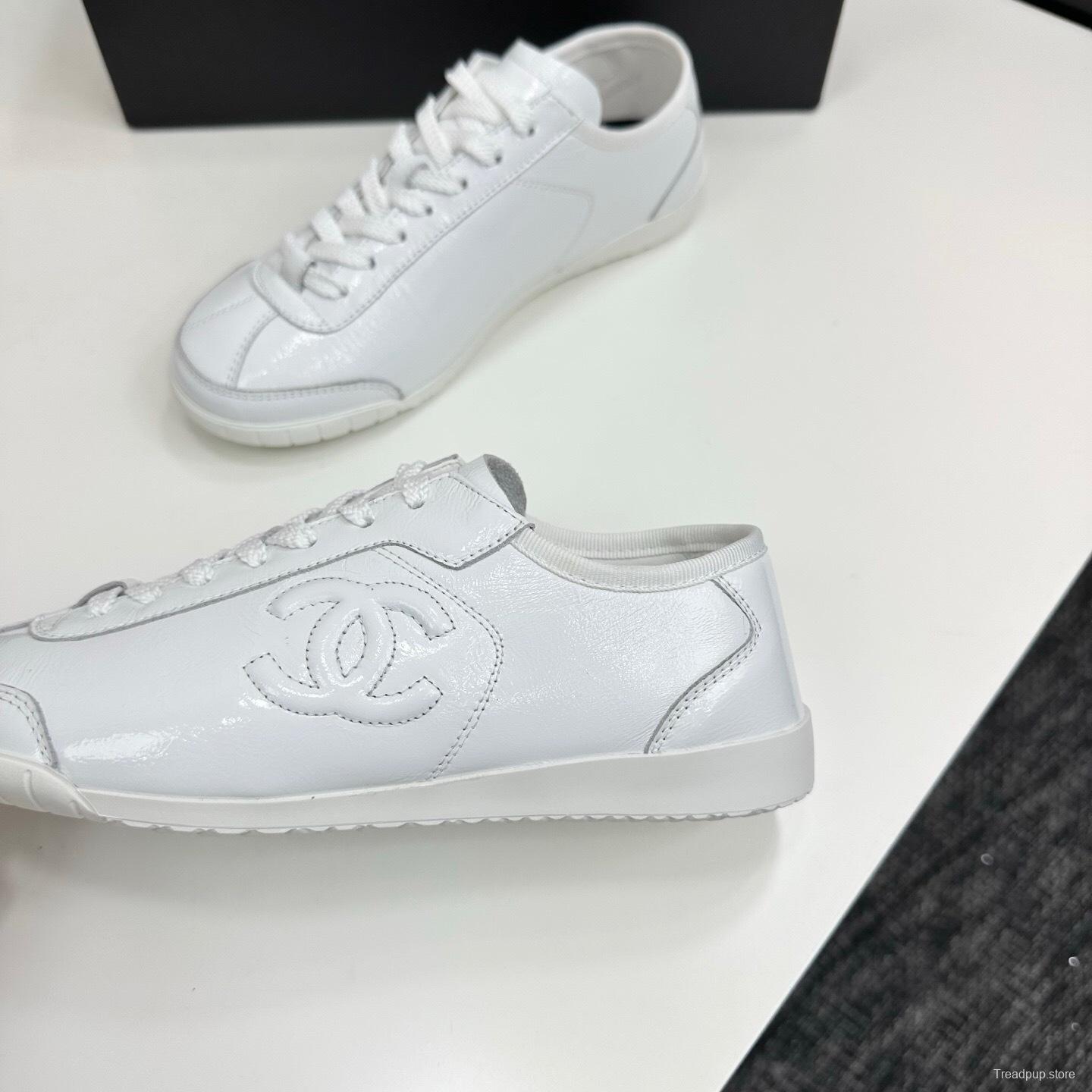 Chanel 2025 SS Panda Casual Sneakers - LY00