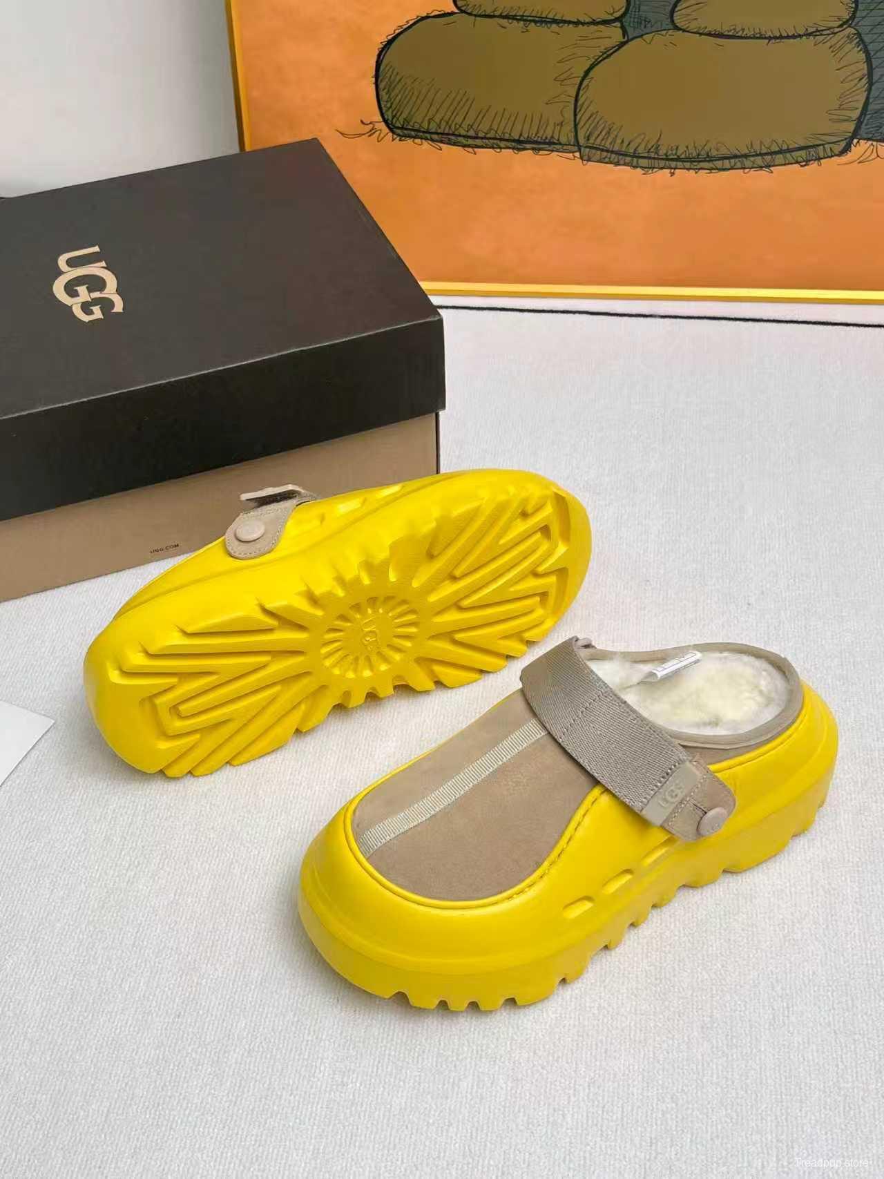 UGG Small Potato Half-Slip On Slip-On - MJ00