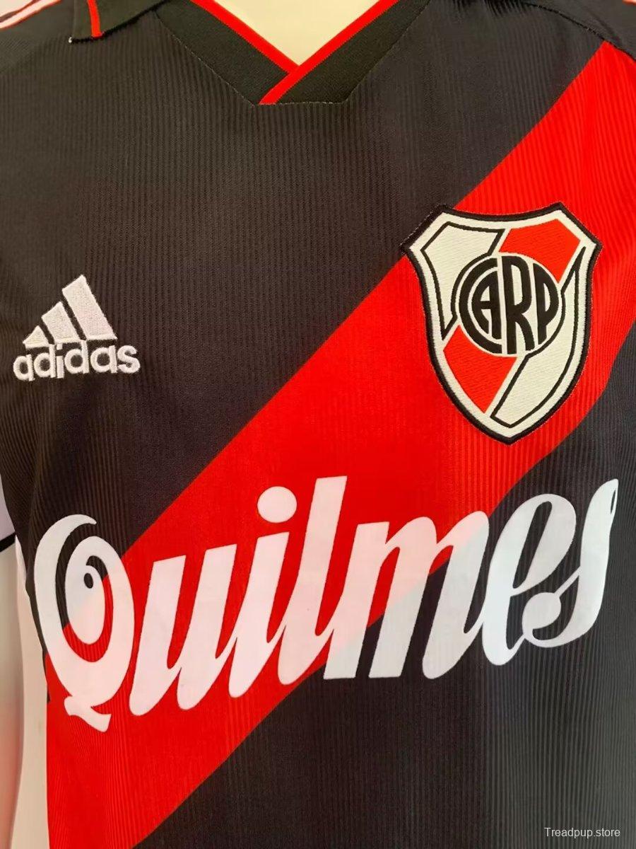 Retro 00/01 River Plate Third Jersey