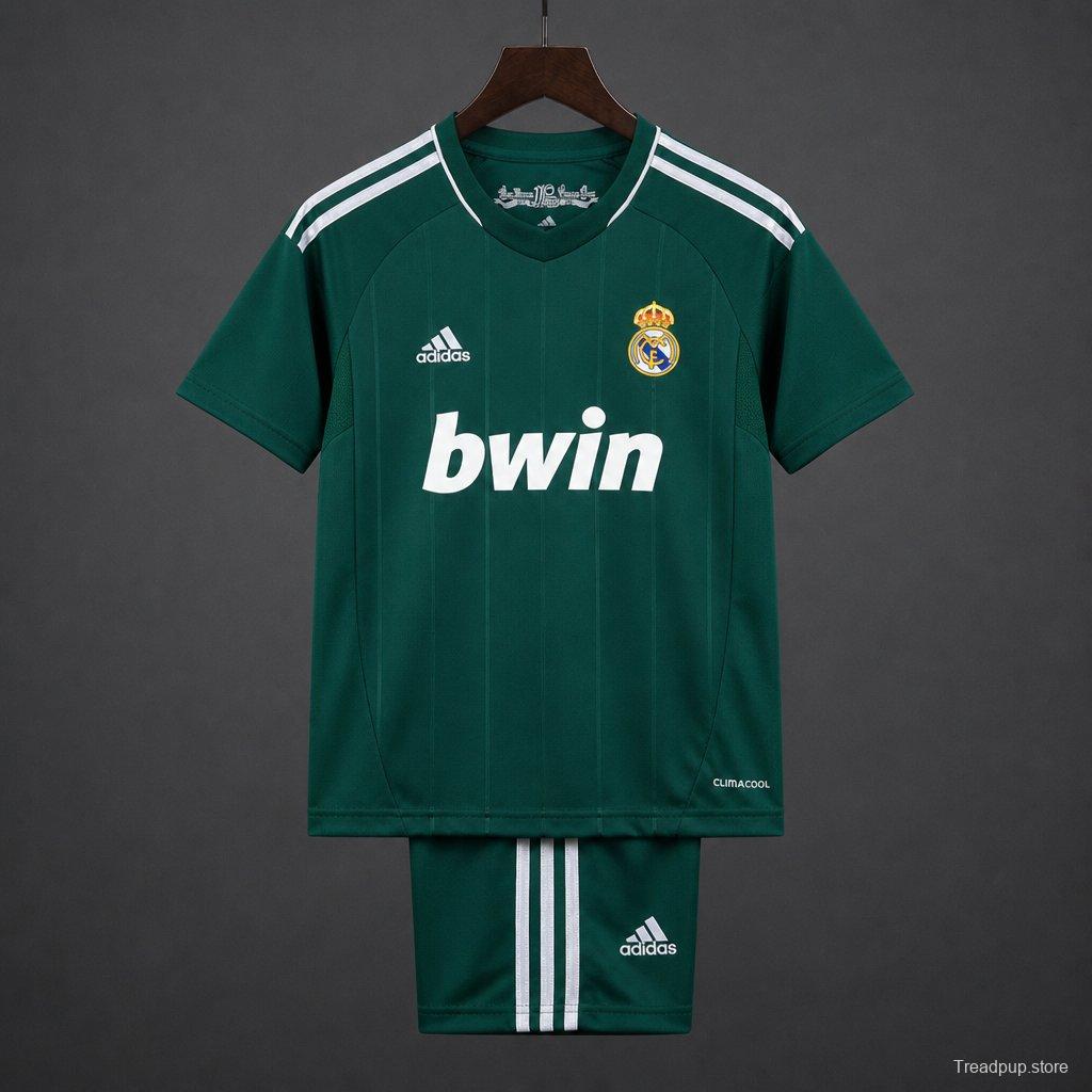 Retro Kids 12/13  Real Madrid Third Green Jersey
